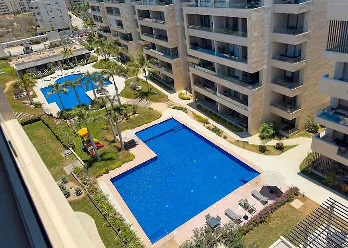 Bright Coastal With Ocean-view Balcony, Gym, Pools, Bbq & Kid's Park Сasa de vacaciones Cabo San Lucas